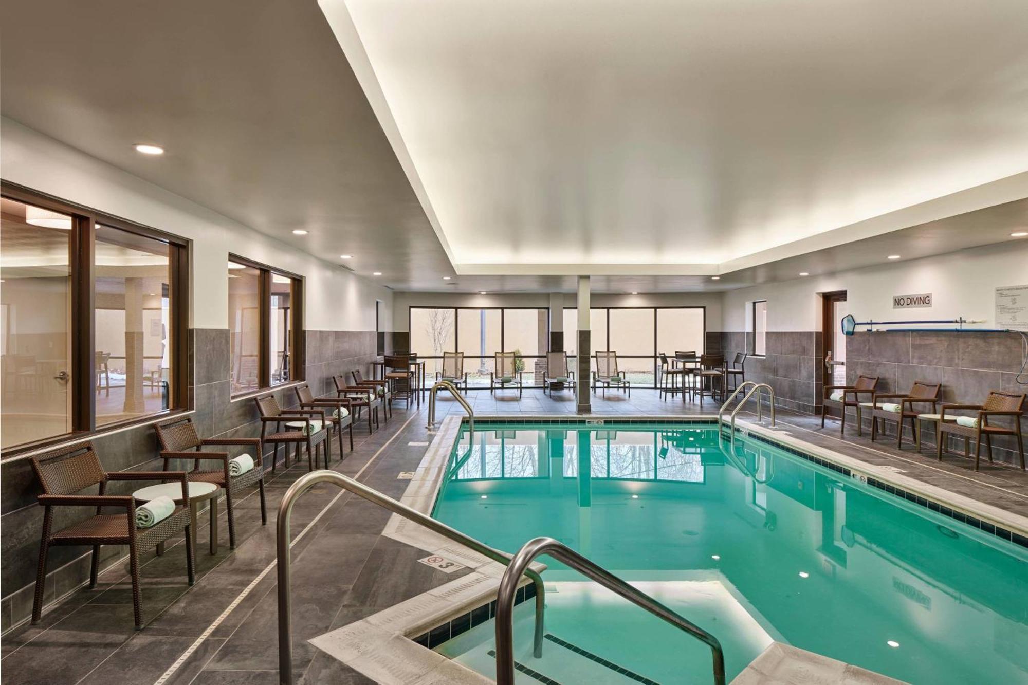 Hotel Courtyard Philadelphia/Langhorne Extérieur photo